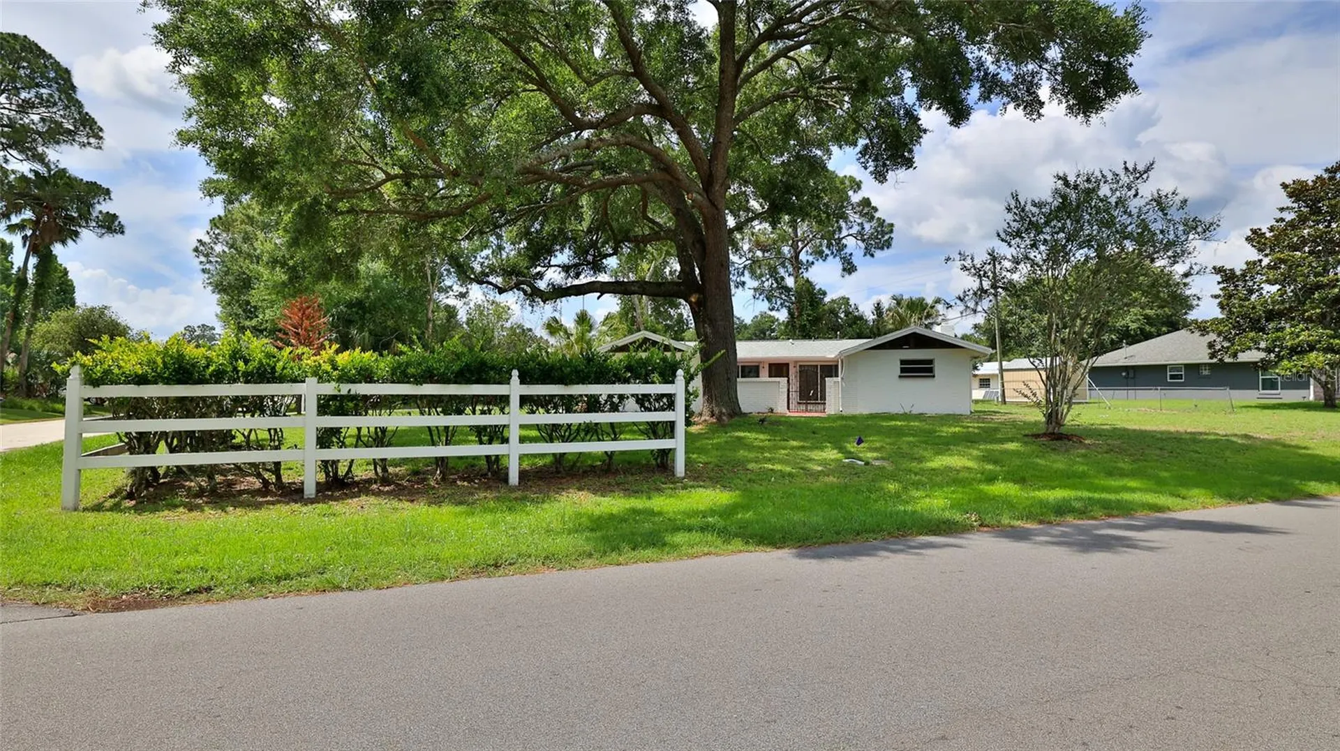 2212 Woodland Drive Edgewater FL 32141