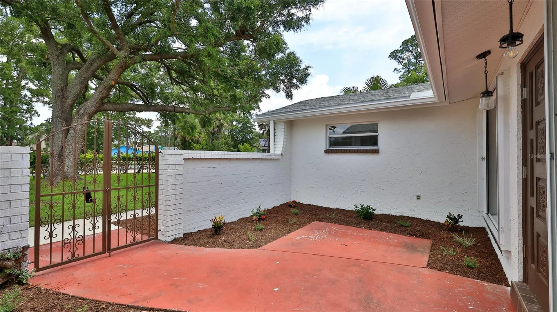2212 Woodland Drive Edgewater FL 32141