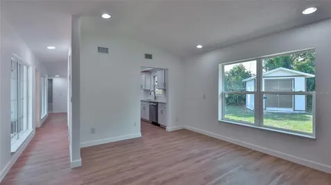 2212 Woodland Drive Edgewater FL 32141