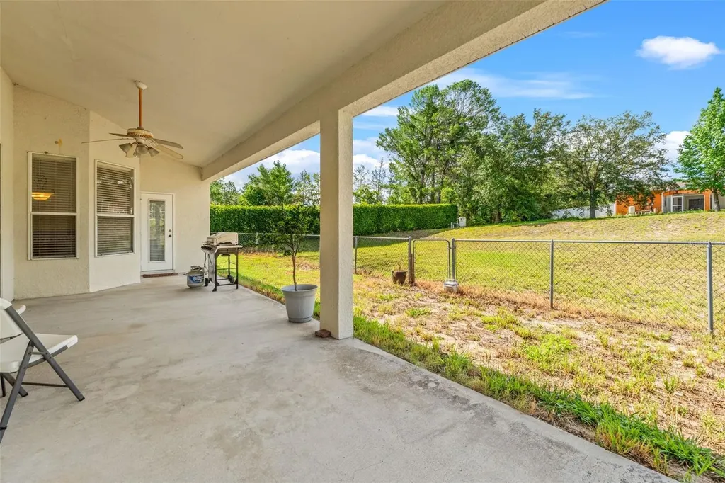 10400 Golden Avenue Weeki Wachee FL 34613