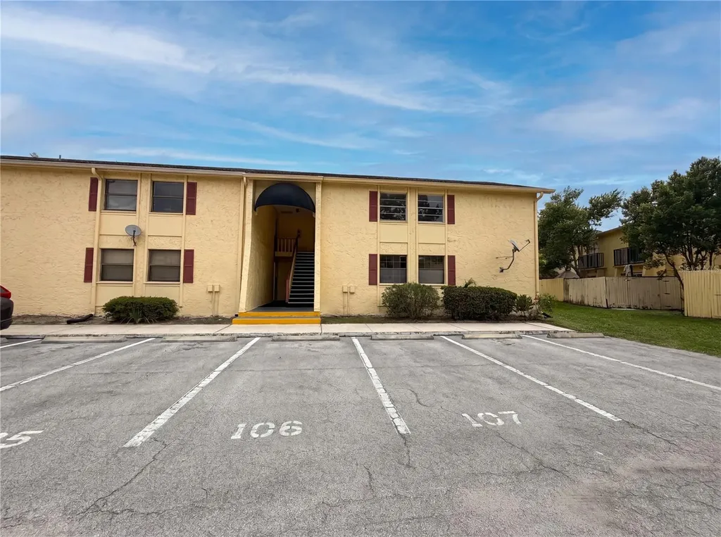 7503 Dolonita Drive Tampa FL 33615