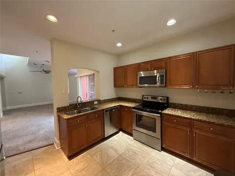 122 Vista Verdi Circle Lake Mary FL 32746