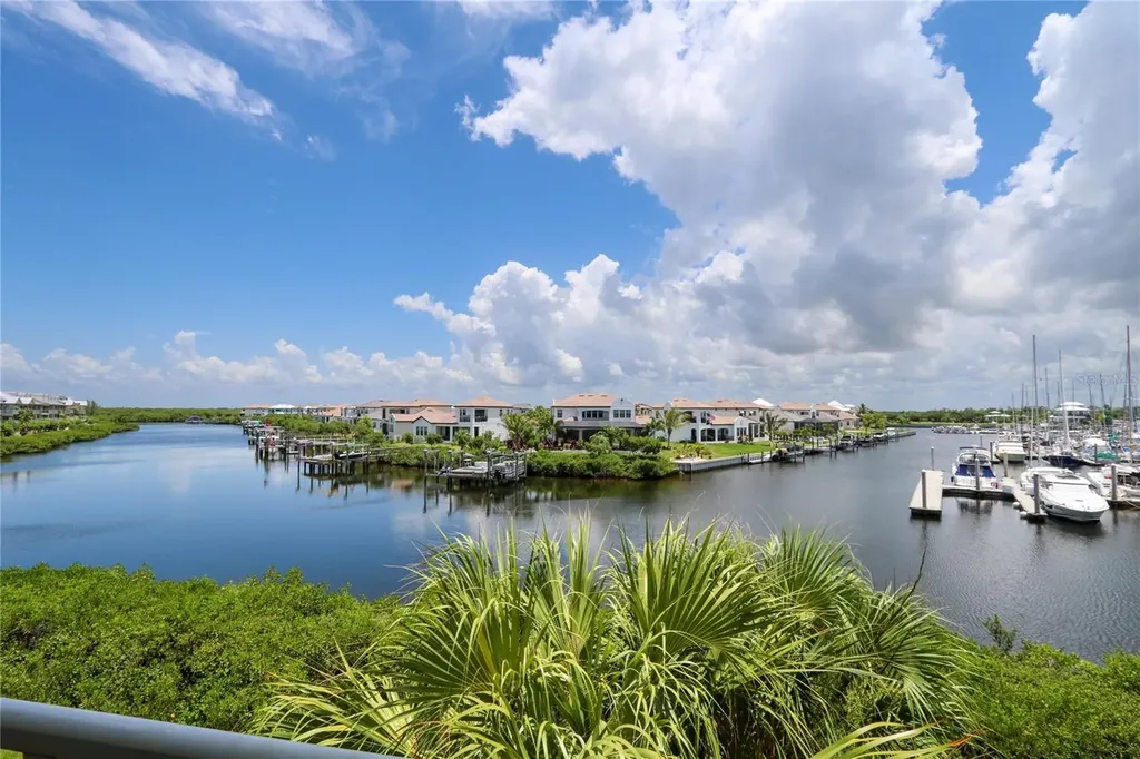 447 Bahia Beach Boulevard Ruskin FL 33570