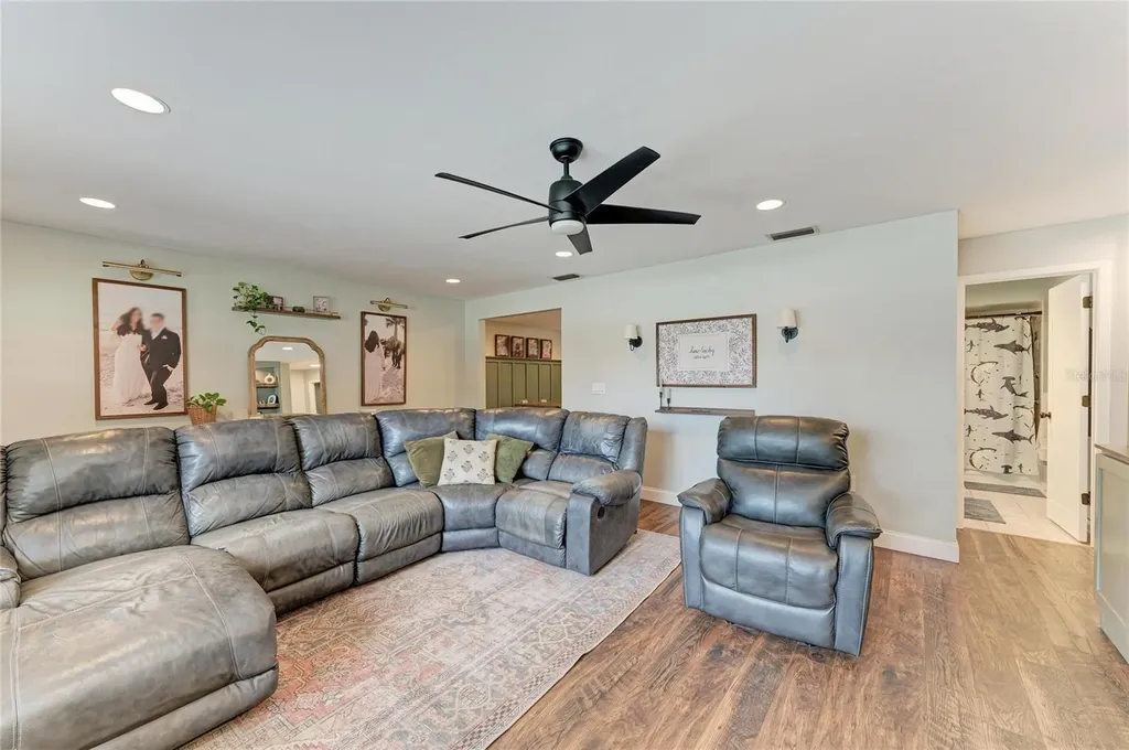 4178 Chisholm Drive Sarasota FL 34235