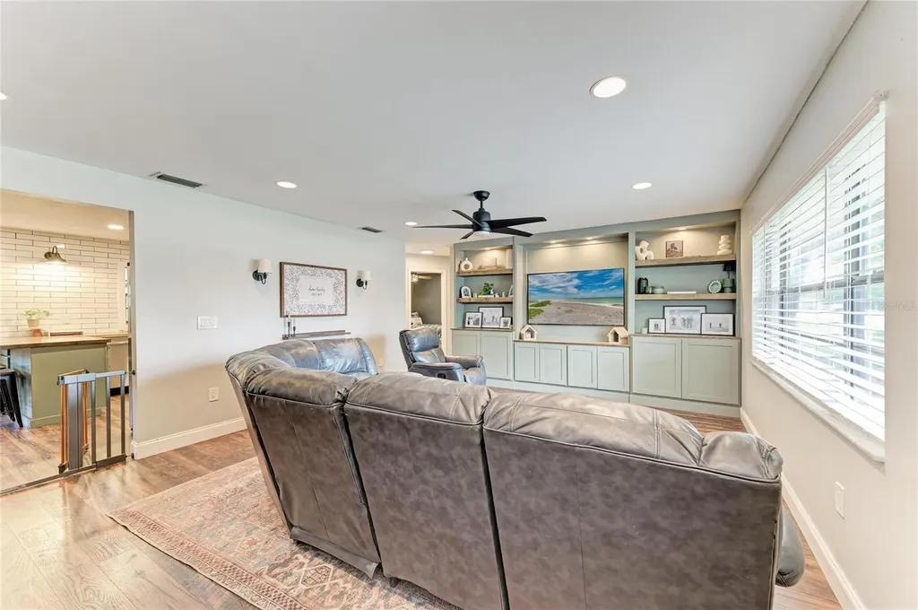 4178 Chisholm Drive Sarasota FL 34235