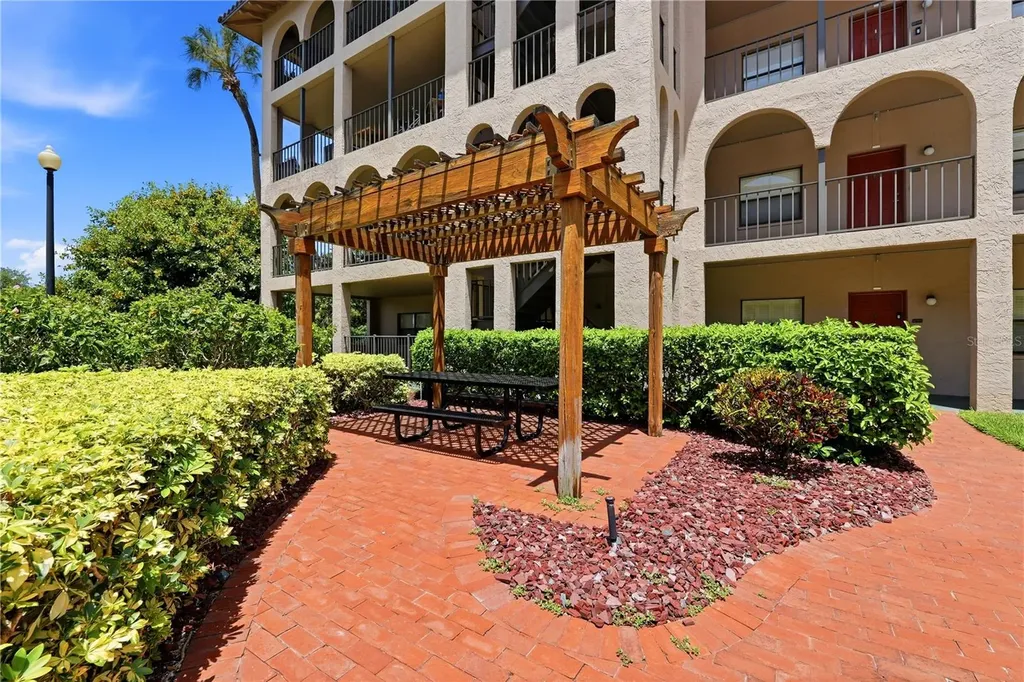 6150 Gulfport Boulevard S Gulfport FL 33707