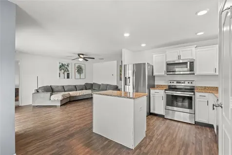 1731 Chatham Green Circle Ruskin FL 33570