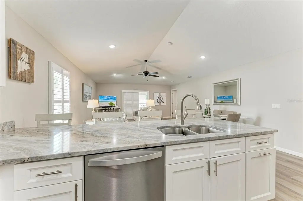 823 Bacon Avenue Sarasota FL 34232