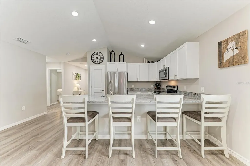 823 Bacon Avenue Sarasota FL 34232