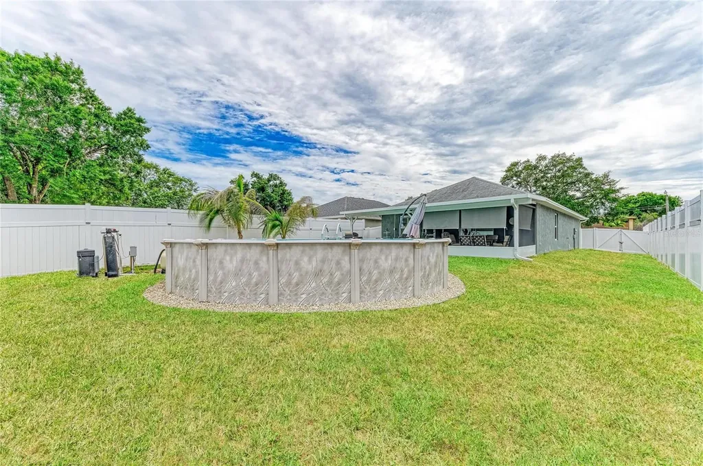 823 Bacon Avenue Sarasota FL 34232
