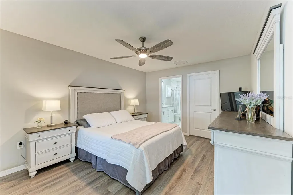 823 Bacon Avenue Sarasota FL 34232