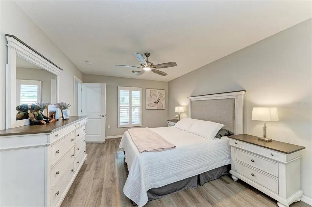 823 Bacon Avenue Sarasota FL 34232