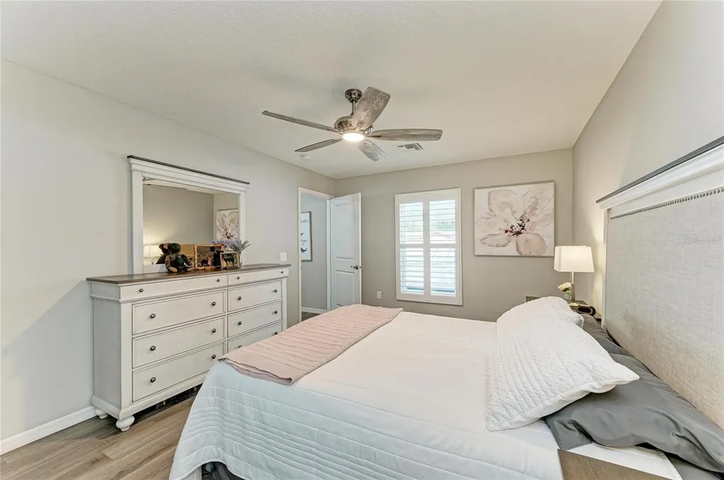 823 Bacon Avenue Sarasota FL 34232
