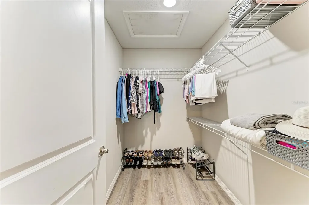 823 Bacon Avenue Sarasota FL 34232