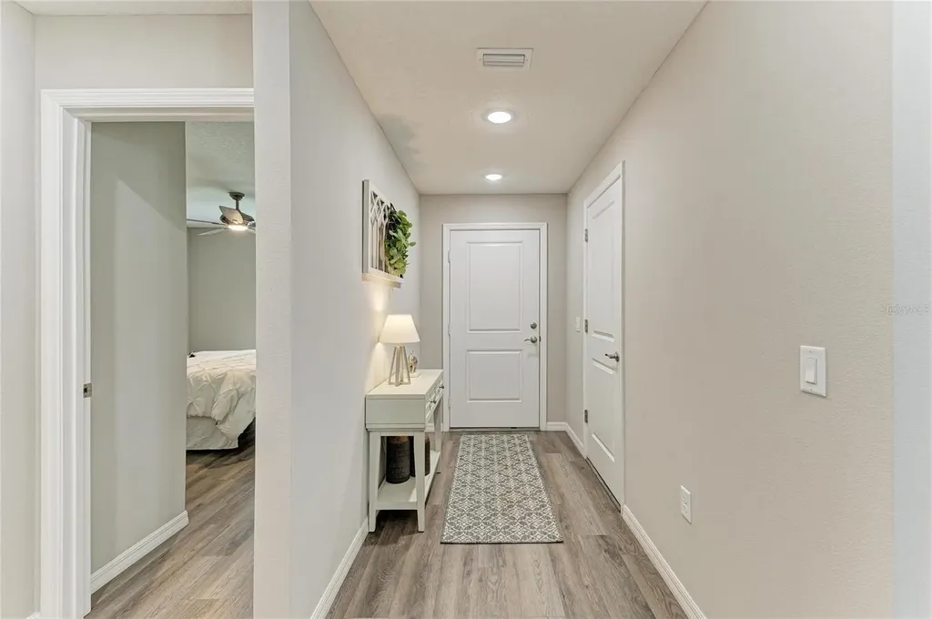 823 Bacon Avenue Sarasota FL 34232
