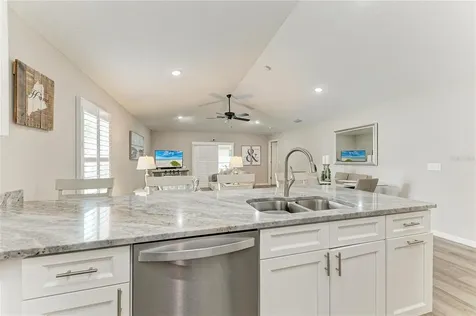823 Bacon Avenue Sarasota FL 34232