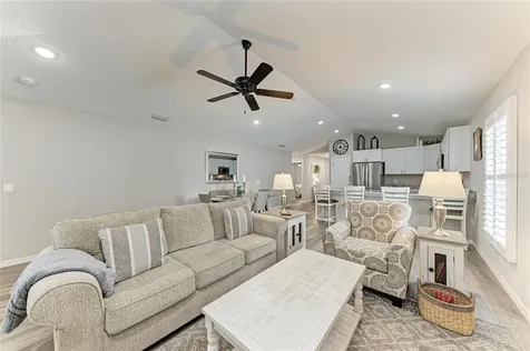 823 Bacon Avenue Sarasota FL 34232