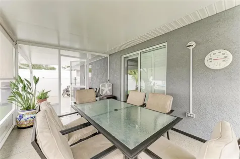 823 Bacon Avenue Sarasota FL 34232