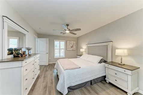 823 Bacon Avenue Sarasota FL 34232