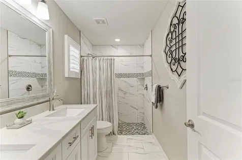 823 Bacon Avenue Sarasota FL 34232