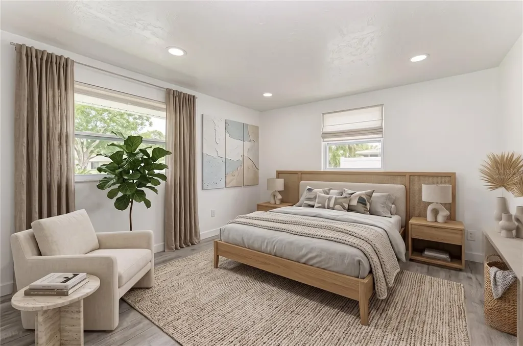2714 Datura Street Sarasota FL 34239