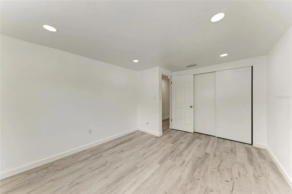 2714 Datura Street Sarasota FL 34239