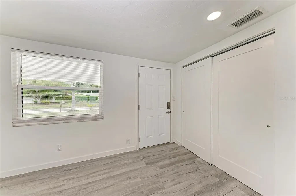 2714 Datura Street Sarasota FL 34239