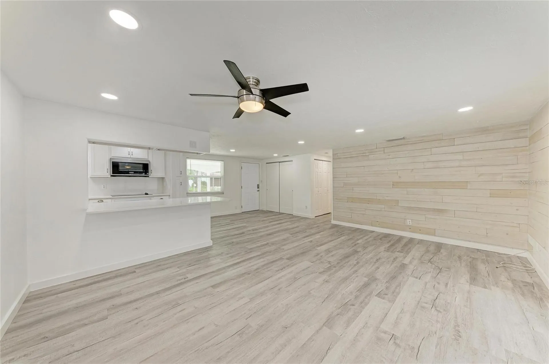 2714 Datura Street Sarasota FL 34239