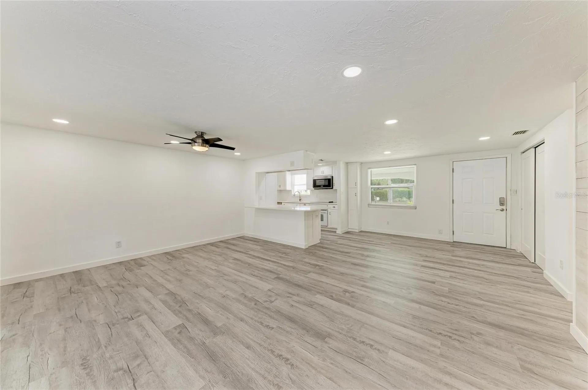 2714 Datura Street Sarasota FL 34239