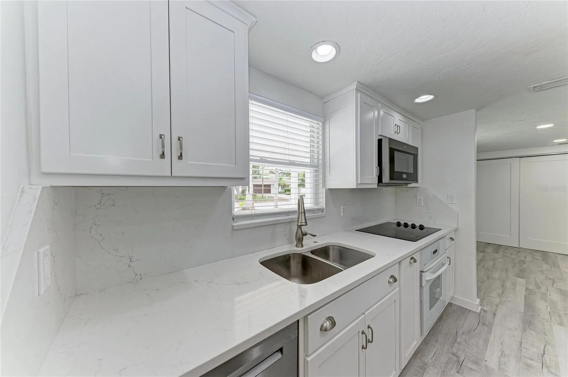 2714 Datura Street Sarasota FL 34239