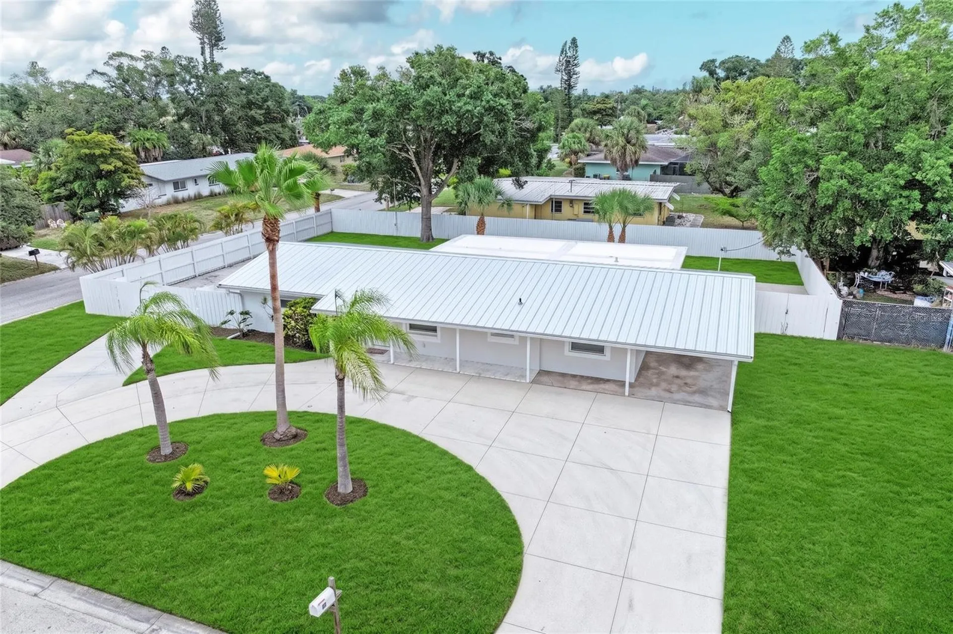 2714 Datura Street Sarasota FL 34239