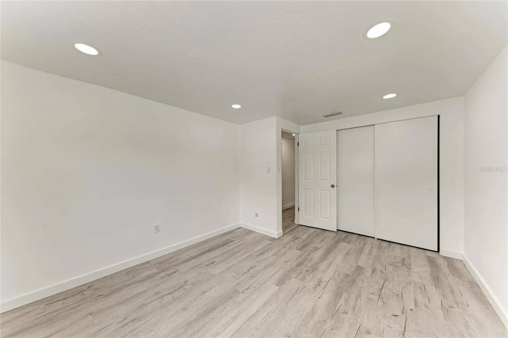 2714 Datura Street Sarasota FL 34239