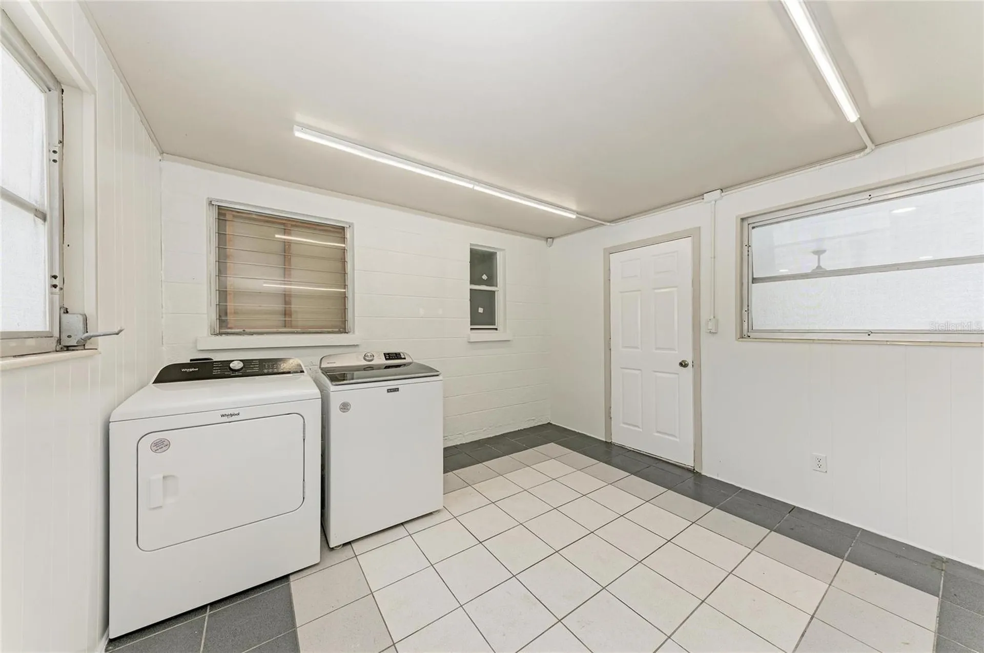 2714 Datura Street Sarasota FL 34239