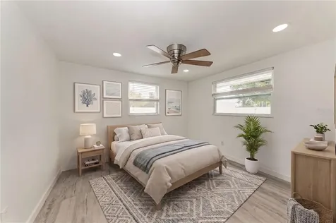 2714 Datura Street Sarasota FL 34239