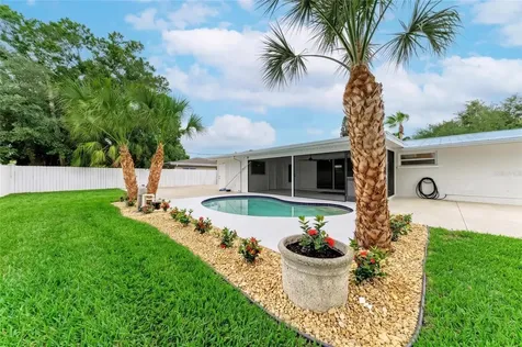 2714 Datura Street Sarasota FL 34239