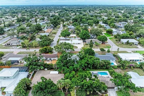 2714 Datura Street Sarasota FL 34239