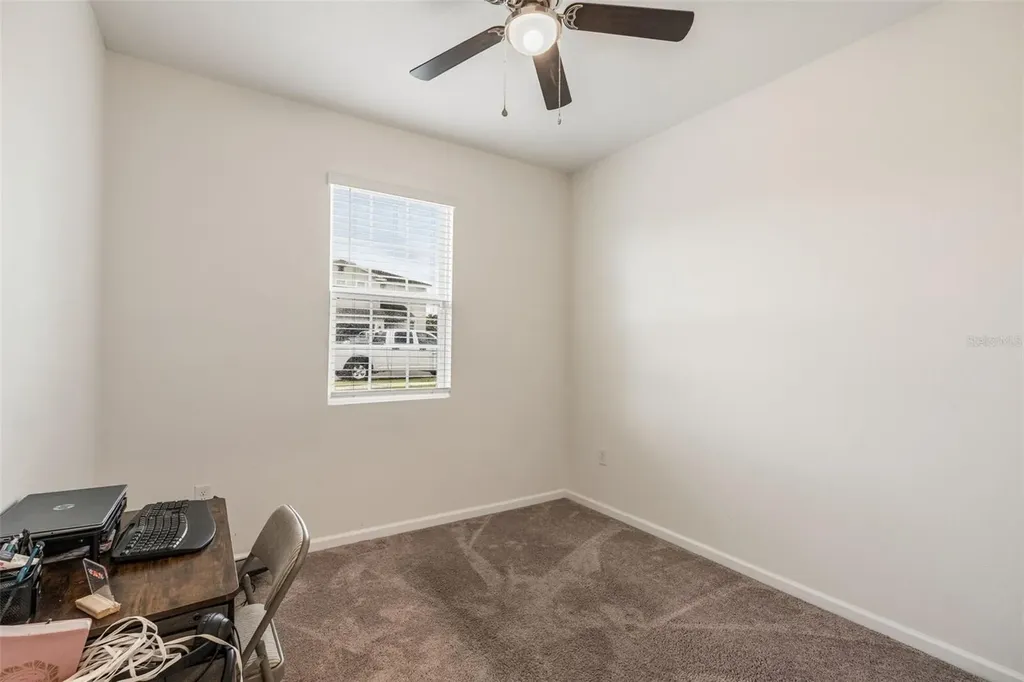 31724 Broadwater Avenue Leesburg FL 34748