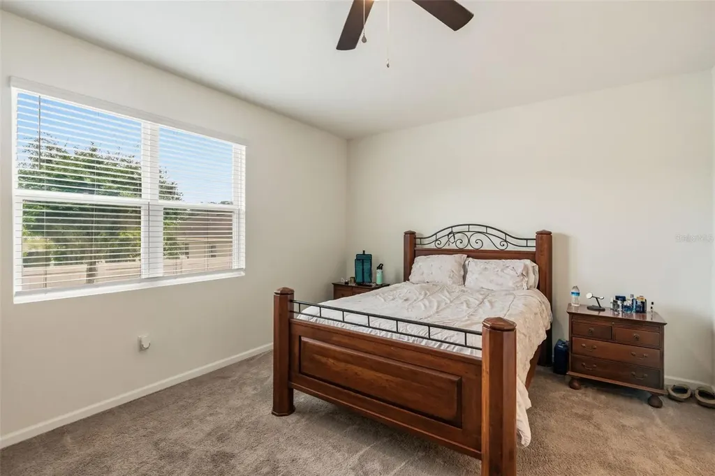 31724 Broadwater Avenue Leesburg FL 34748
