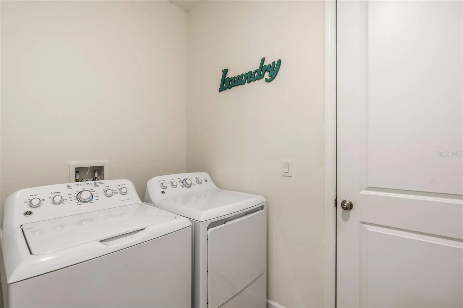 31724 Broadwater Avenue Leesburg FL 34748