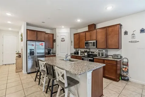 31724 Broadwater Avenue Leesburg FL 34748