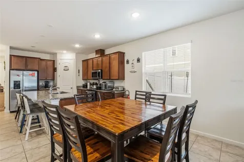 31724 Broadwater Avenue Leesburg FL 34748