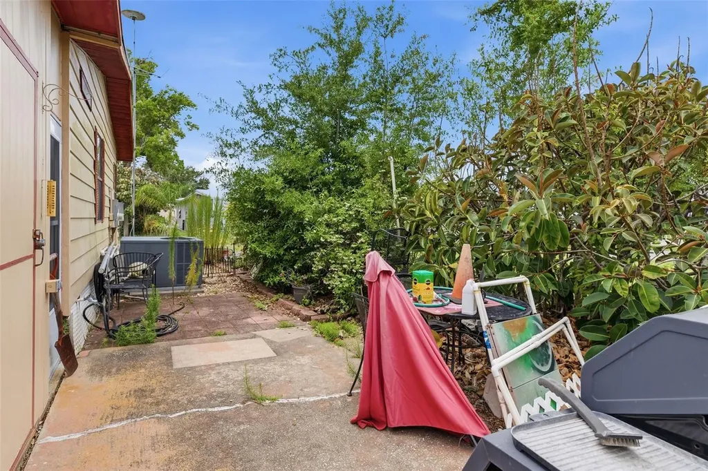 410 Dolphin Drive S Oldsmar FL 34677
