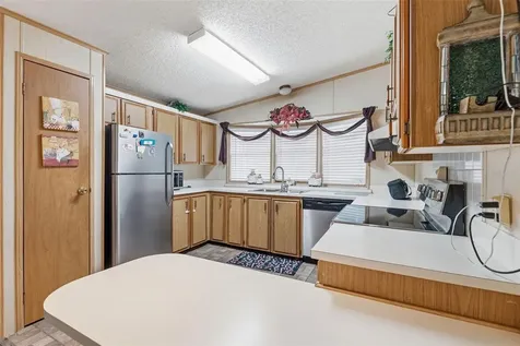410 Dolphin Drive S Oldsmar FL 34677