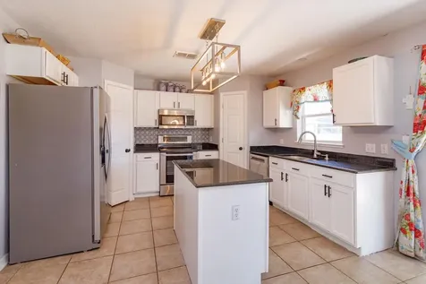 127 Cabrillo Drive Groveland FL 34736
