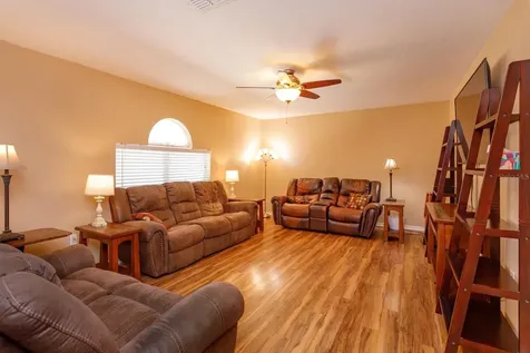 127 Cabrillo Drive Groveland FL 34736