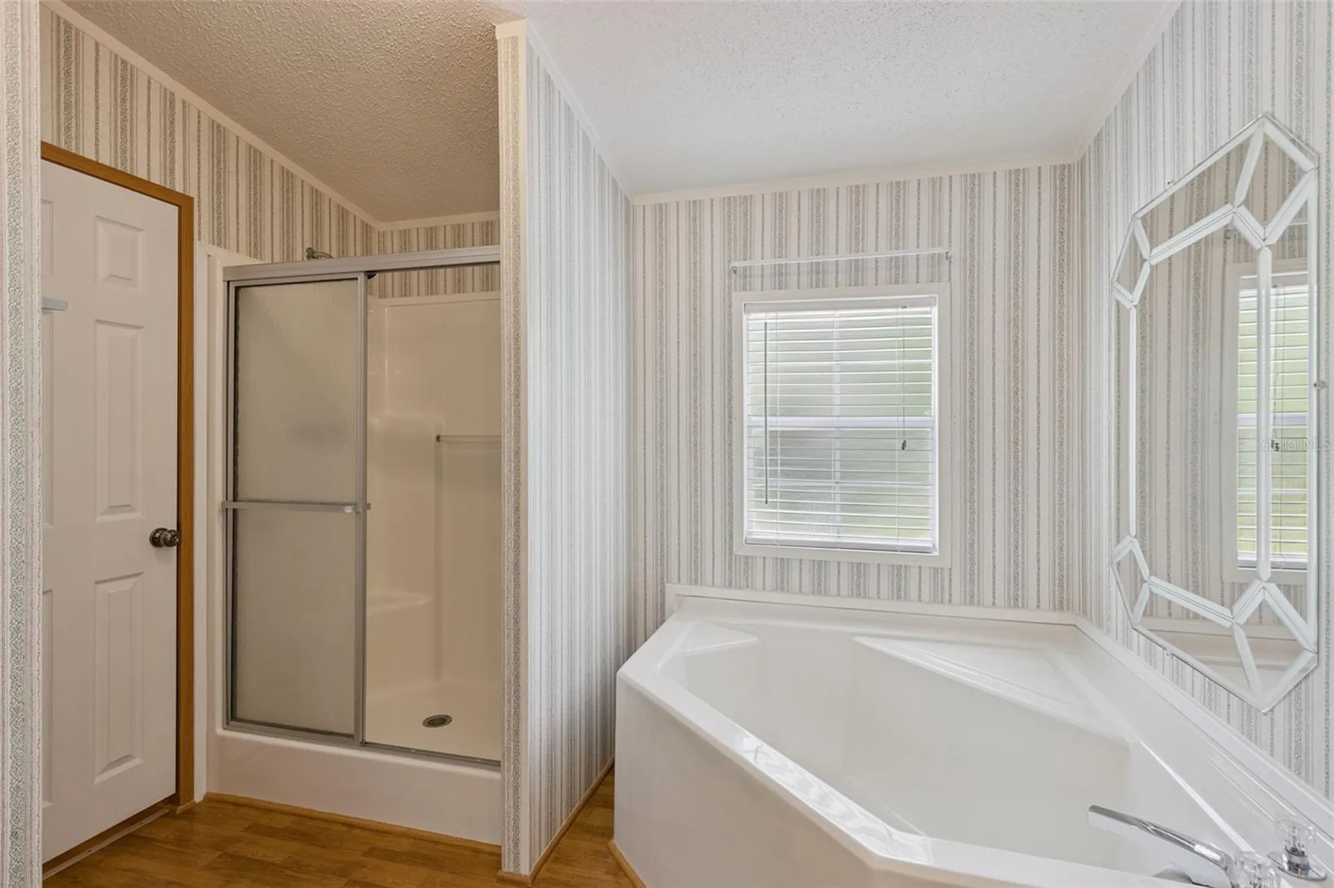 16250 Hamilton Drive Orlando FL 32833