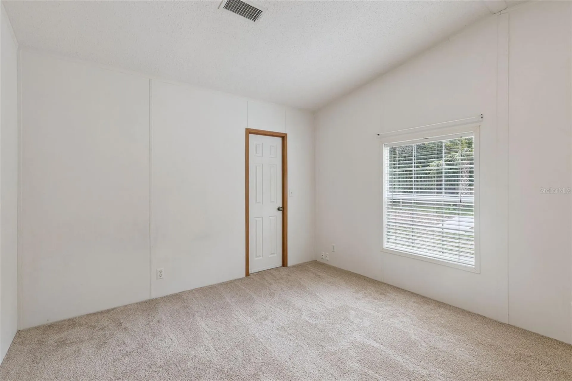 16250 Hamilton Drive Orlando FL 32833