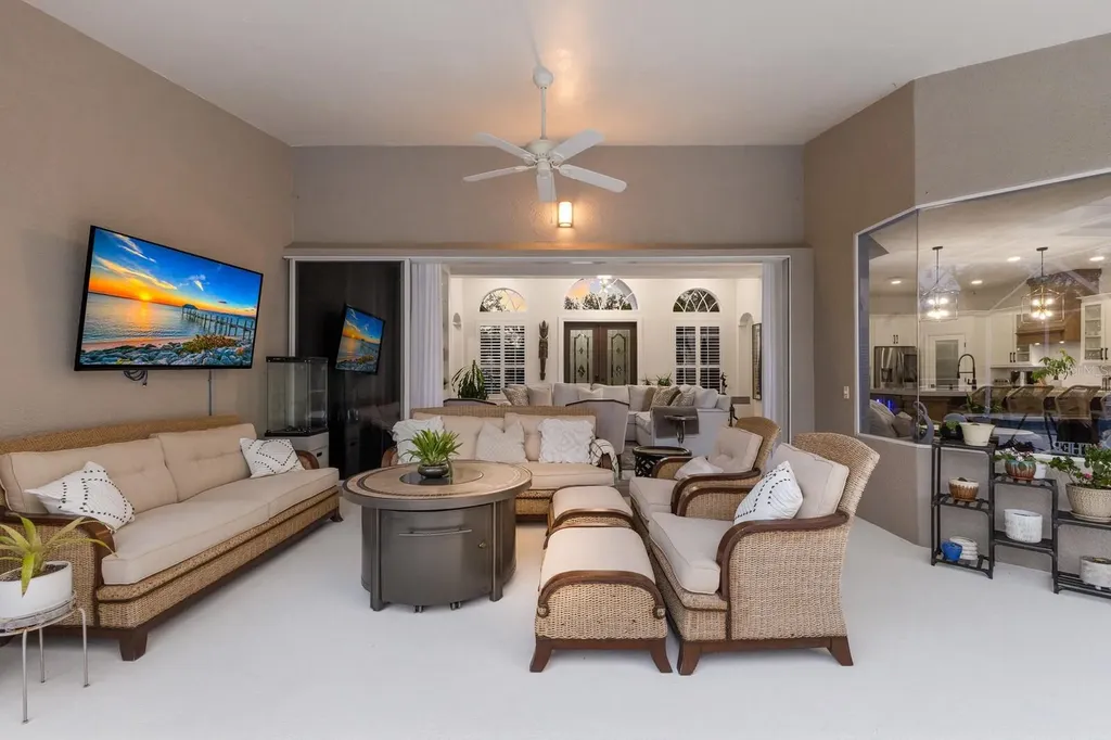 9405 Boxthorn Place Bradenton FL 34202