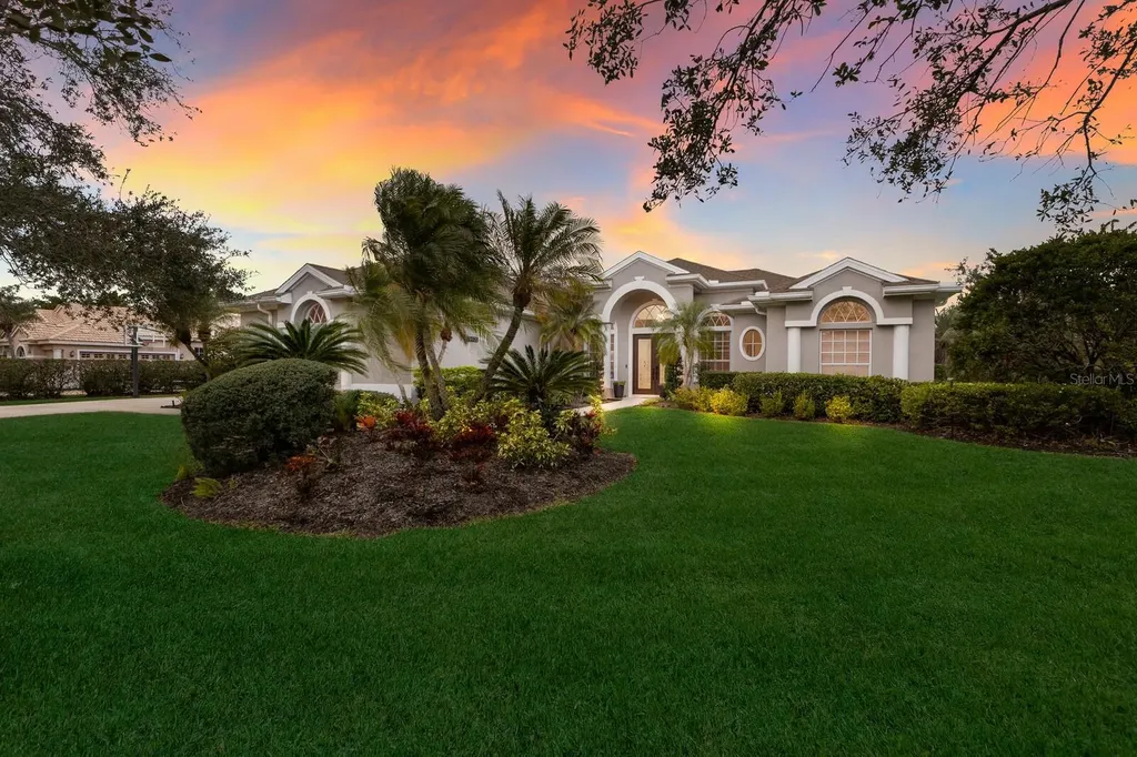 9405 Boxthorn Place Bradenton FL 34202