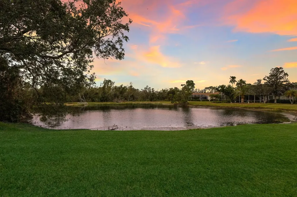 9405 Boxthorn Place Bradenton FL 34202